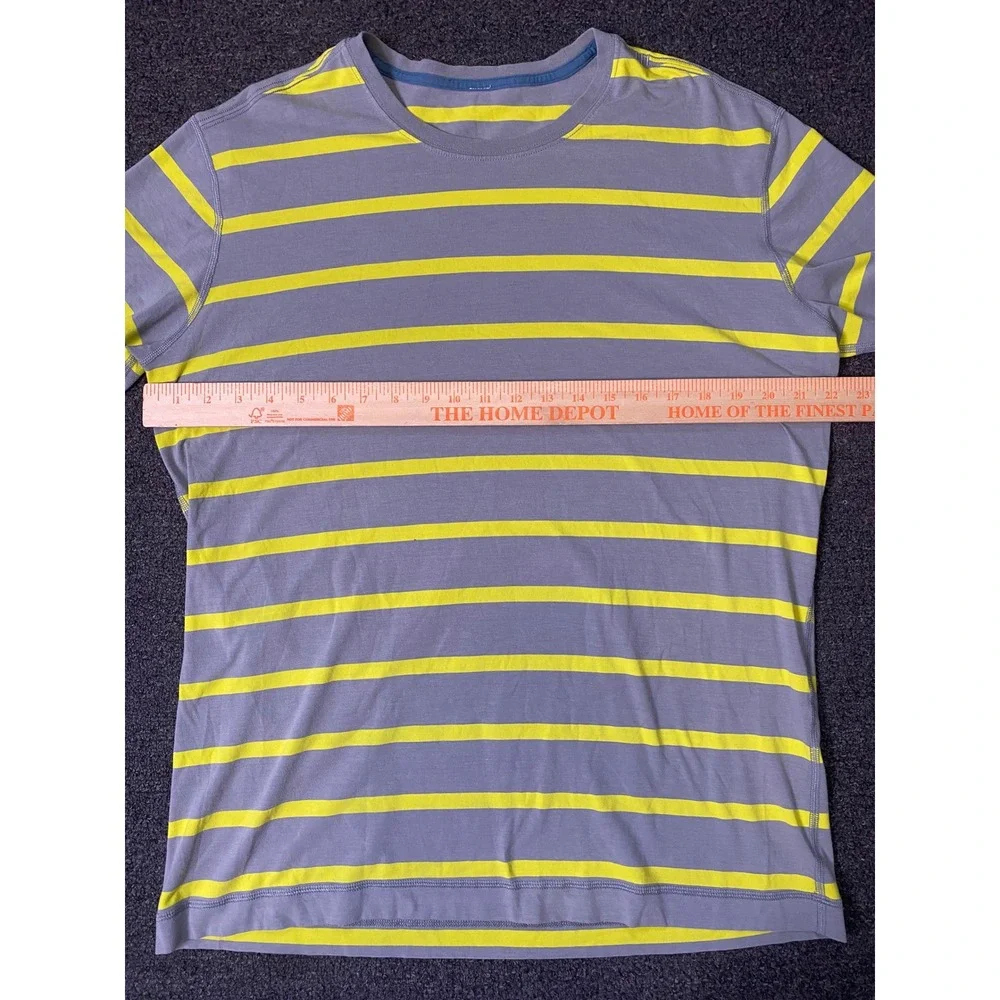 Lululemon 5 Year Basic T-Shirt Gray Neon Yellow Striped Men Large Crewneck Train
